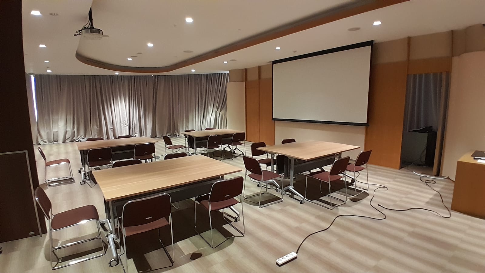 meeting-room